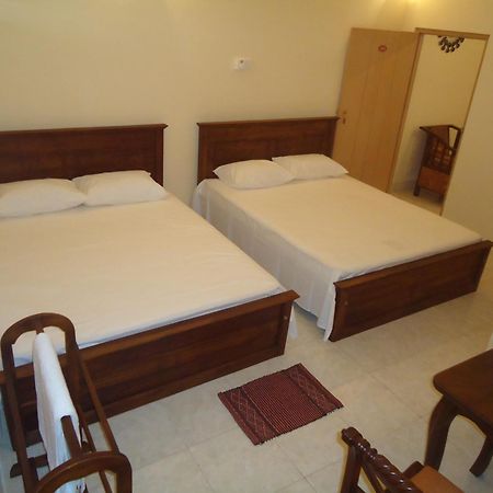 Guest House Kaduwela Buitenkant foto