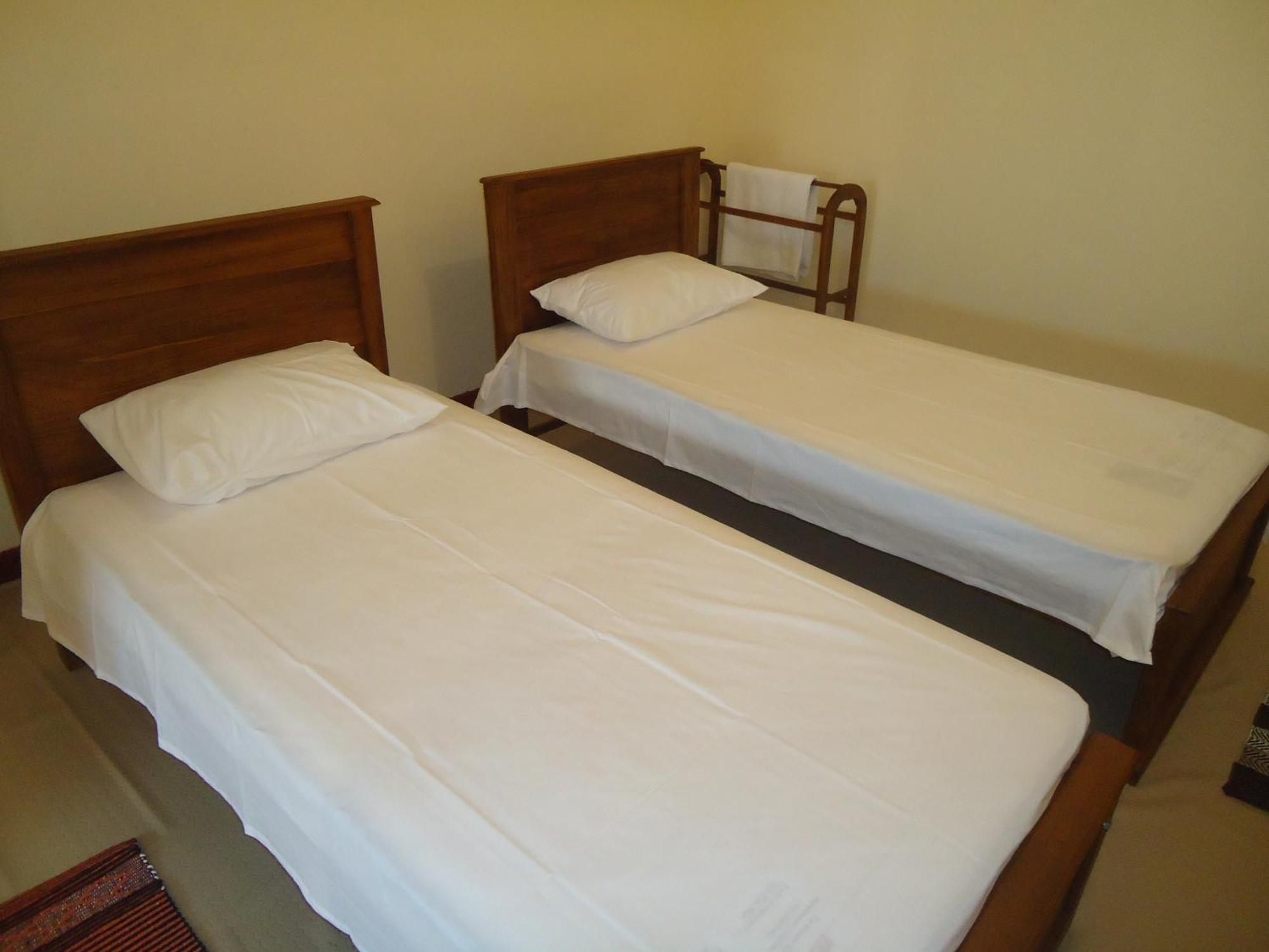 Guest House Kaduwela Buitenkant foto